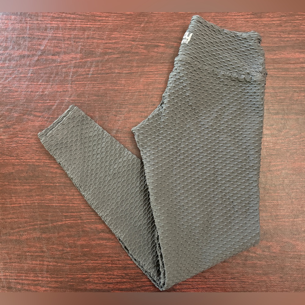 Women’s one-size Booty by Brabants leggings